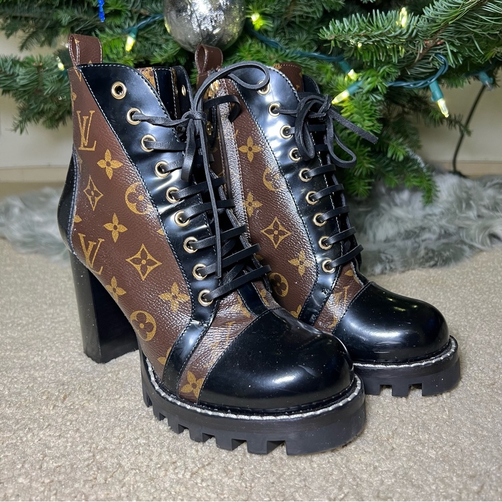 Louis Vuitton LV Star Trail Ankle Boot Size 9 or 39